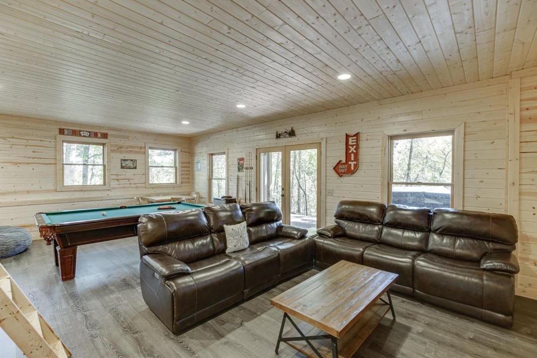 Deluxe Cabin For Groups Near Helen W Hot Tub Cornelia Dış mekan fotoğraf